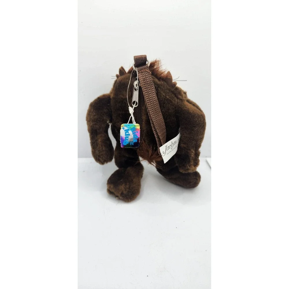 Tasmanian Devil Plushie Zipper in‎ Back to Hold Items
